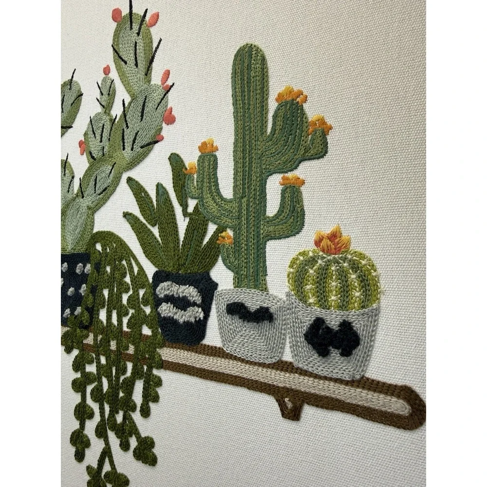 17 X 17 BP Home Embroidery Woven Wall Art Houseplants Cactus New